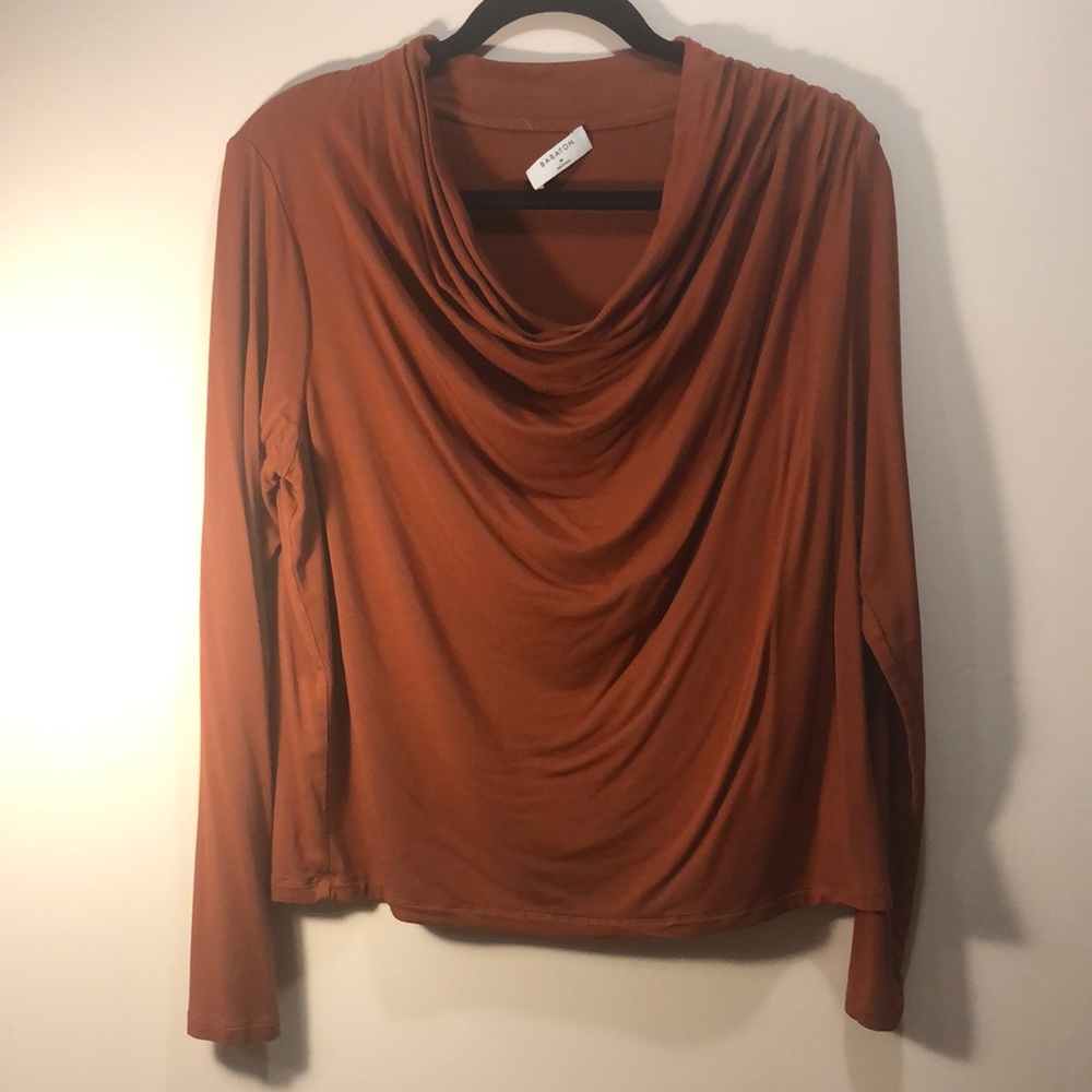 Aritzia Babaton Draped Top